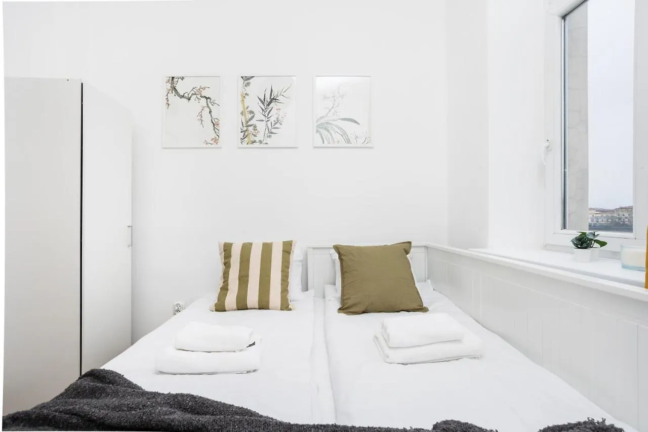 Bosacka Apartments X 1' Main Train & Bus Station - By Upstairs Krakow