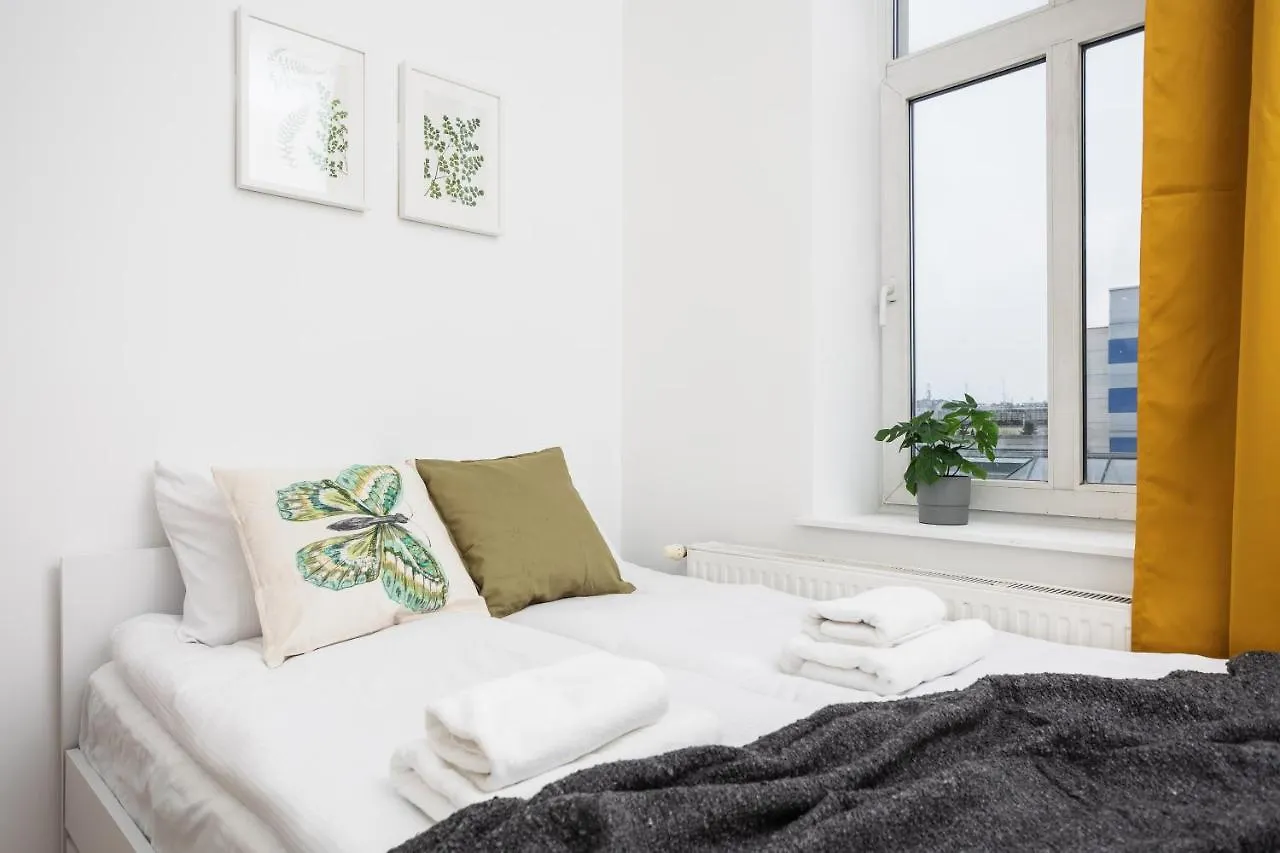 Bosacka Apartments X 1' Main Train & Bus Station - By Upstairs Krakow