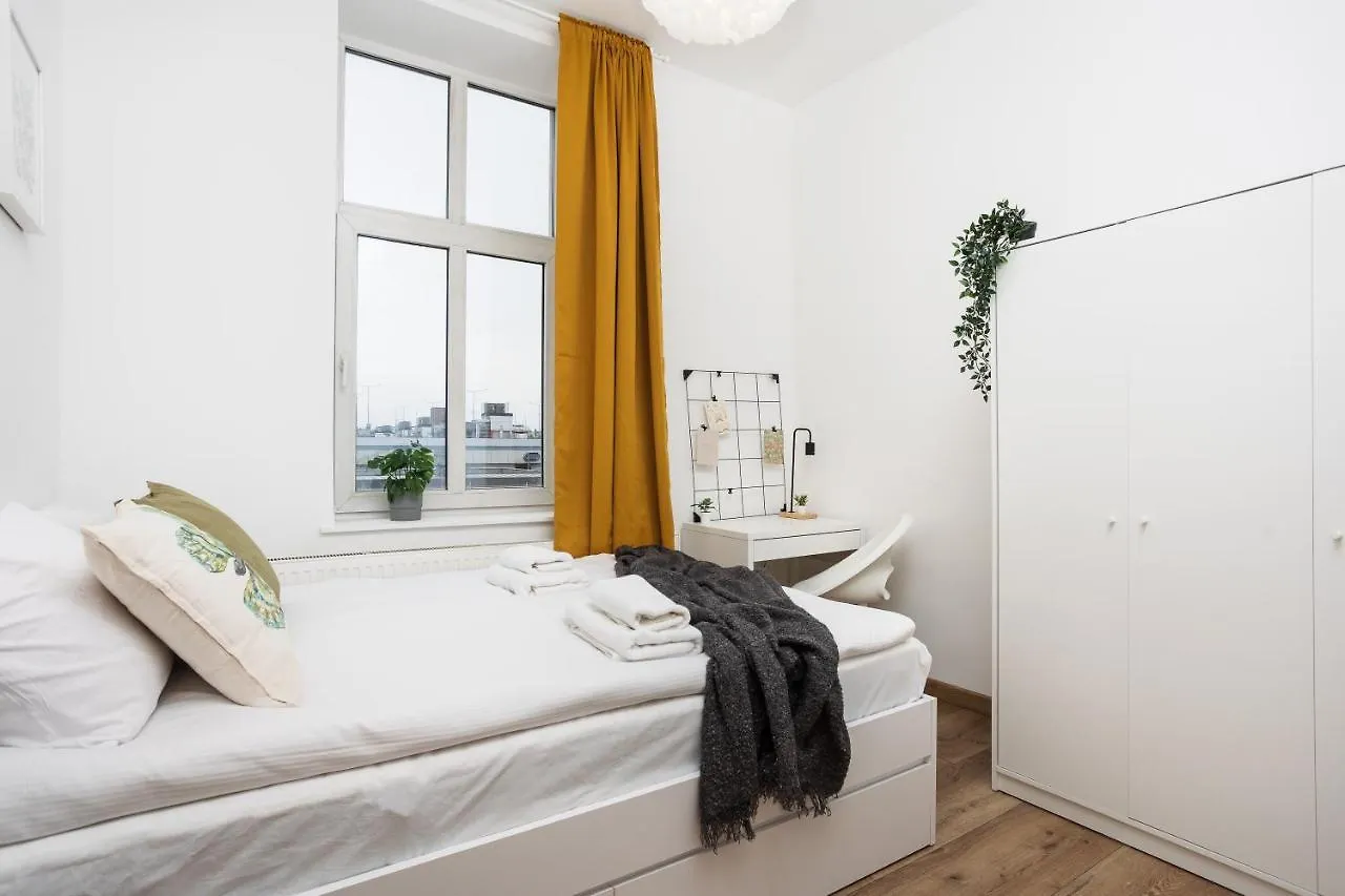 Bosacka Apartments X 1' Main Train & Bus Station - By Upstairs Krakow